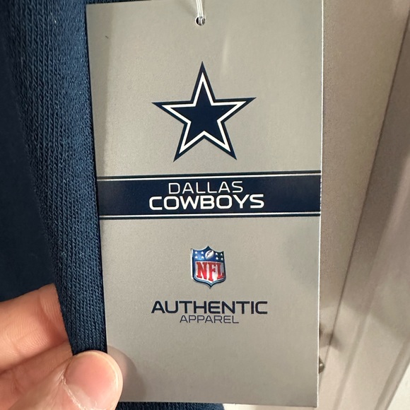 Dallas Cowboys Men’s Large Pullover Fleece  Club Collection Limited Edition -NWT - Picture 6 of 11